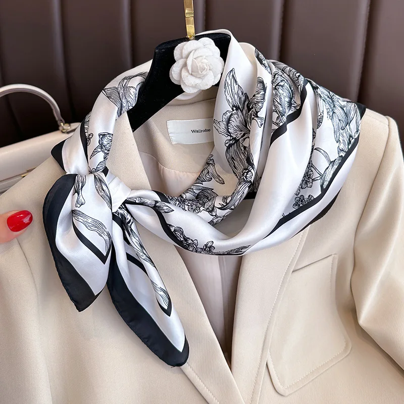70*70Cm Luxe Bloemenprint Zijd - Luxury Bags China recensie en prijs
