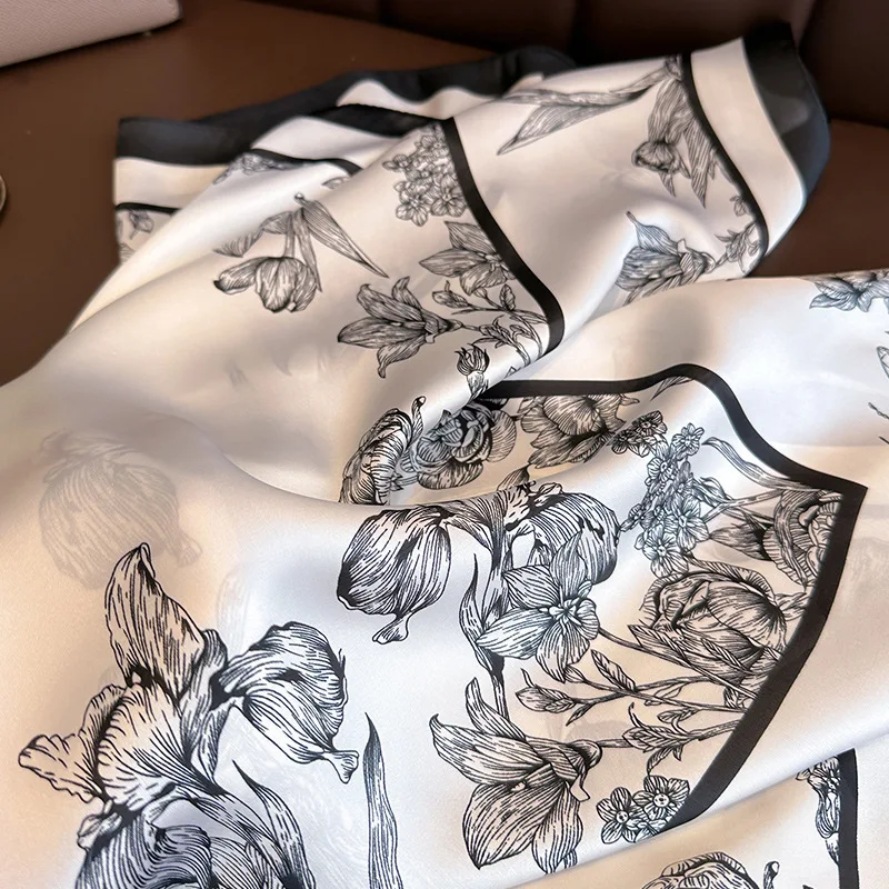 70*70Cm Luxe Bloemenprint Zijd - Luxury Bags China recensie en prijs